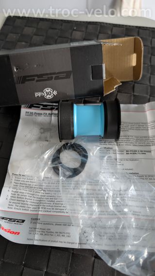 Boitier de pédalier BB30 PF30 neuf - 2