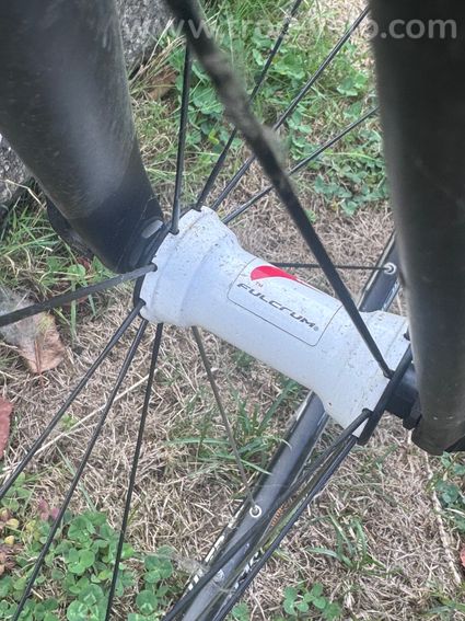 Vélo de route carbone Kuota Kebel - taille M - Équipement Shimano Dura-Ace / Fulcrum - 8