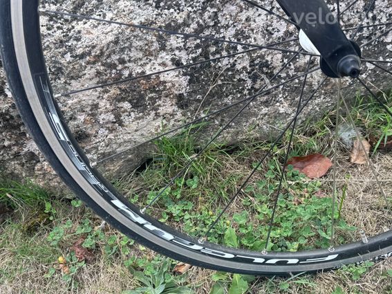 Vélo de route carbone Kuota Kebel - taille M - Équipement Shimano Dura-Ace / Fulcrum - 9