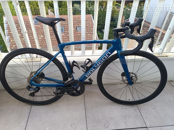 Vélo route Polygon Strattos taille S