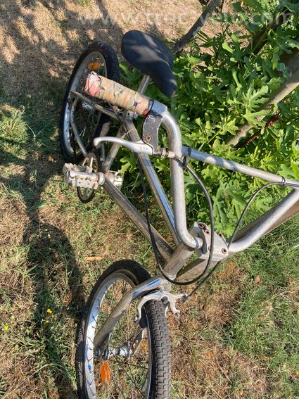 Vélos à retaper, pour pieces ou décoration - 8