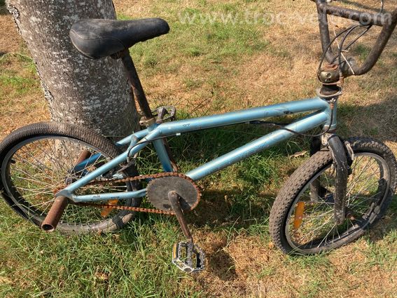 Vélos à retaper, pour pieces ou décoration - 7