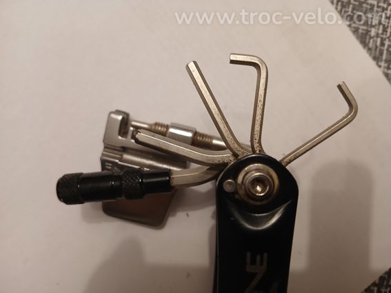 Multi-outil LEZYNE RAP-21-LED - 3