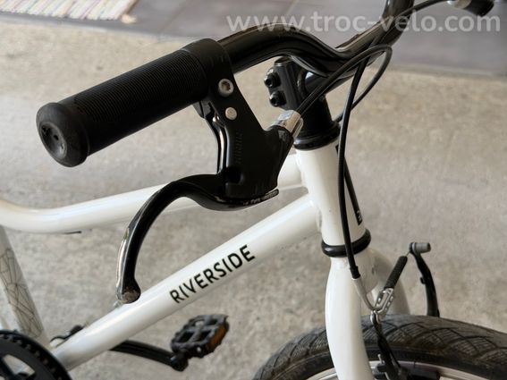Btwin vtc enfant riverside 100 20 pouces 5-10 ans - 4