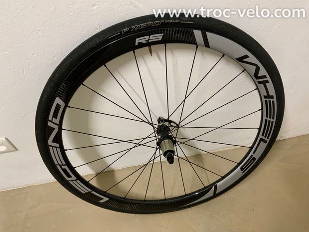 Roue arrière carbone légend Wheels RS disc - 3