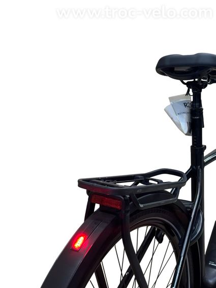 Cube Touring Hybrid Pro 625 Vélo électrique Shimano Deore 2024 - 11