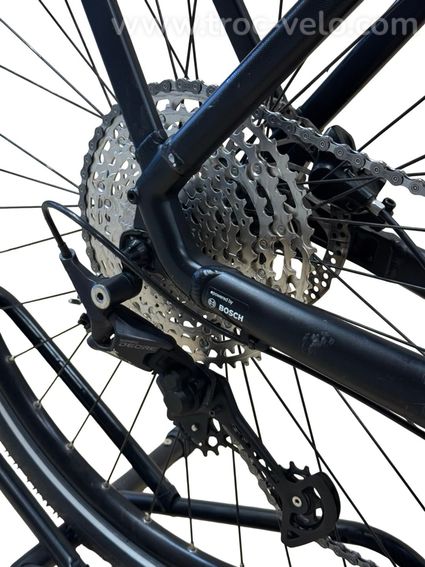 Cube Touring Hybrid Pro 625 Vélo électrique Shimano Deore 2024 - 14