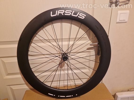 Roue Ursus tc 67 - 3