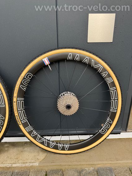 Roue Max wheel  - 2