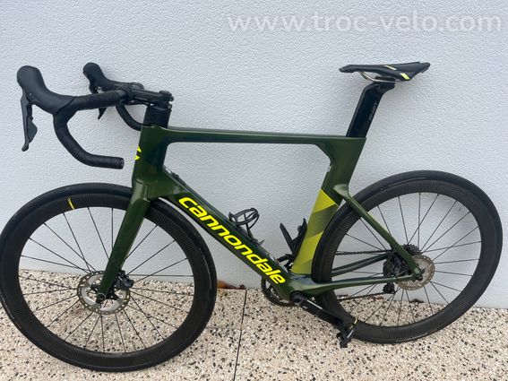 Vélo de route cannondale systemsix - 2