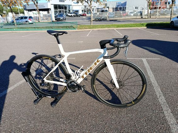 Madone SLR 9 Gen 8 - 2