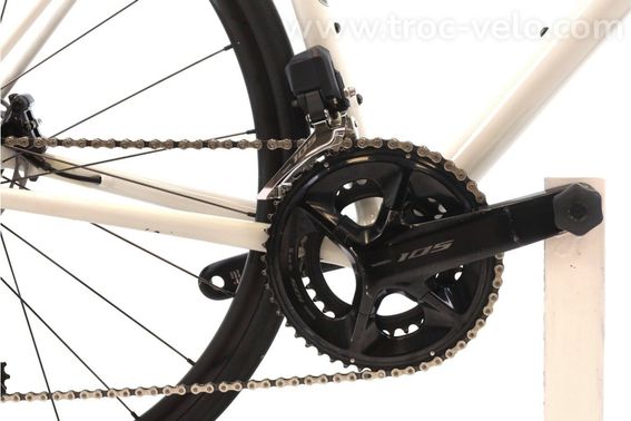 Produit Reconditionne    Specialized Aethos Comp Di2 12v    Blanc   Velo De Route   Tres Bon Etat - 4