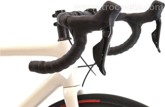 Produit Reconditionne    Specialized Aethos Comp Di2 12v    Blanc   Velo De Route   Tres Bon Etat - 6