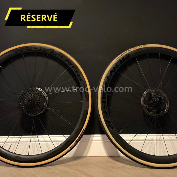 🔥réservees🔥Paire de roues carbon  Bontrager Aeolus Pro 37 2023 disc Sram XDR encore sous garantie 🔥 Valeur 1500 euros - 1