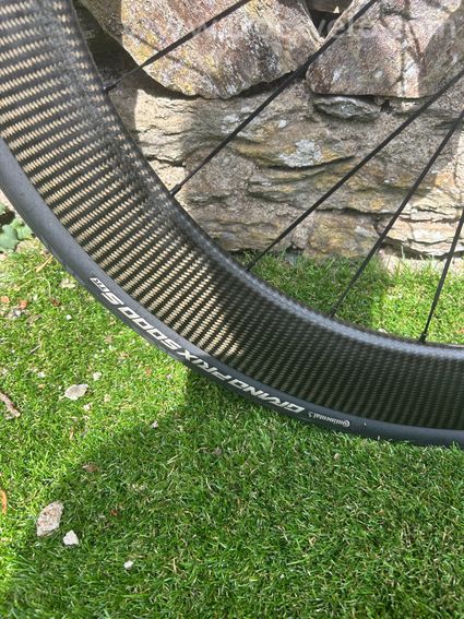paire de Mavic Cosmic SL 65 Disc 3K 2024 + GP5000S TR + Tubeless - 400km - 6