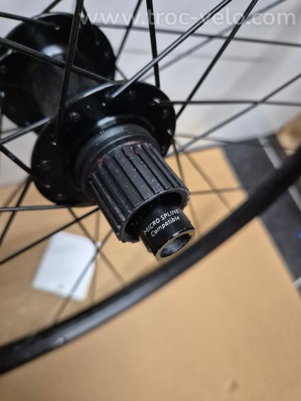 ROUE arrière vtt 29 aluminium BONTRAGER - 2