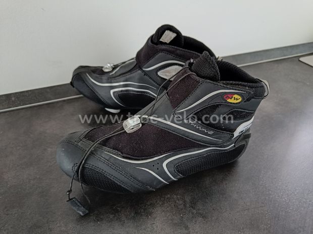 Chaussures vélo route Hiver GORE-TEX - T:44 - NORTHWAVE - 2