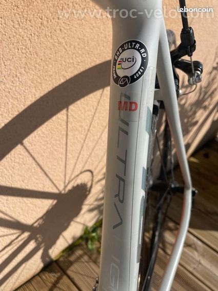 vélo de route carbone BH ultralight - 2