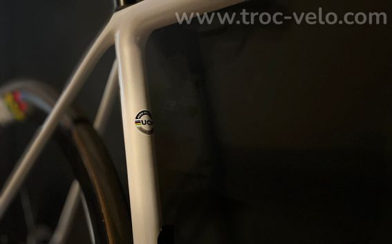 đ„rĂ©servĂ©đ„AURUM Magma Sram Red AXS 12V 54đ„ Pinarello Canyon Specialized Scott Giant Trek - 12