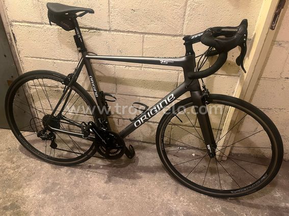 Vélo carbone Axxome RS2 evo