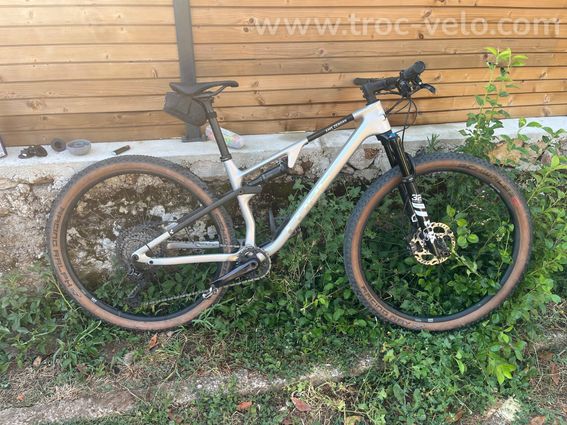 VTT cube ams - 2