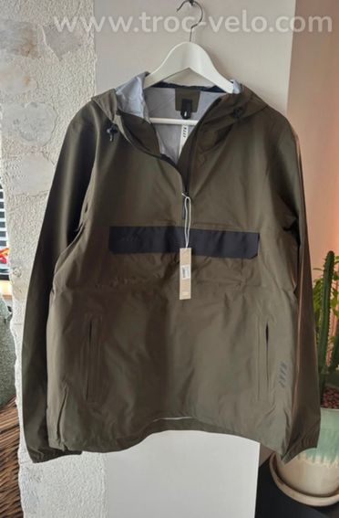 Alt Road Lightweight anorak MAAP XL