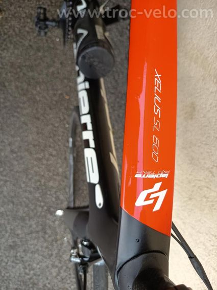 VELO COURSE LAPIERRE XELIUS  SL 600 + 2 paires de roues complètes - 2