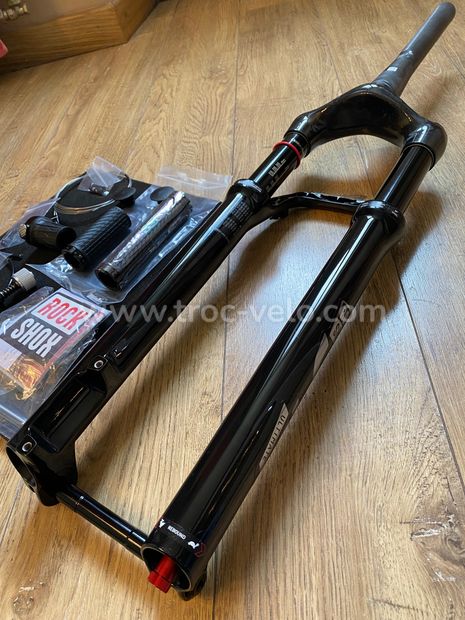 Fourche ROCKSHOX 29p SID ULTIMATE CARBON 100mm NEUVE -50% - 2