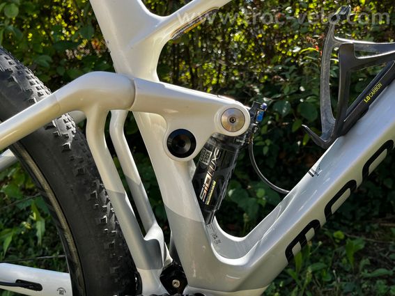VTT MONDRAKER F-PODIUM RR - 9