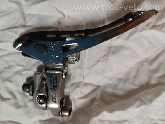 DERAILLEUR AVANT CAMPAGNOLO DAYTONA 10/11V