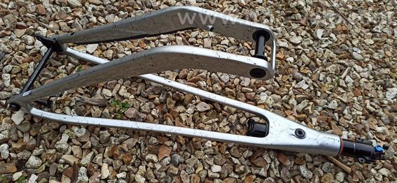 Base arrière avec amortisseur Trek Supercaliber GEN2 - 3