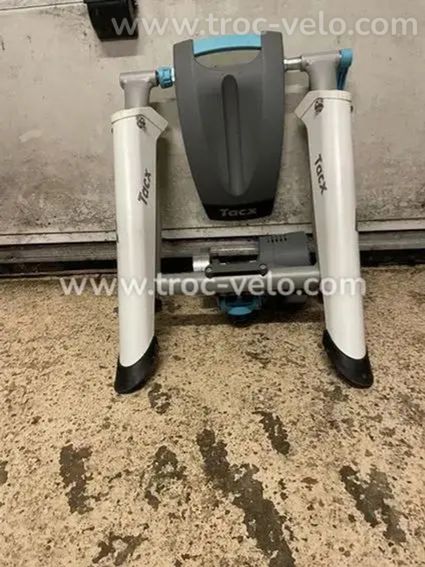 Home Trainer connecté Tacx Flow Smart - 2