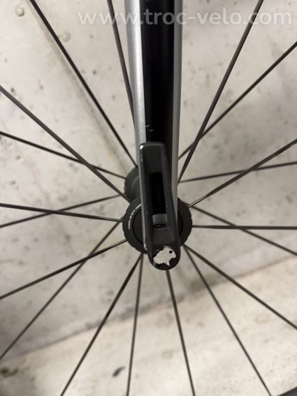vends Vélo route canyon endurance cf8 Taille M - 3