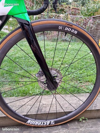 TREK Emonda SLR7 - 2