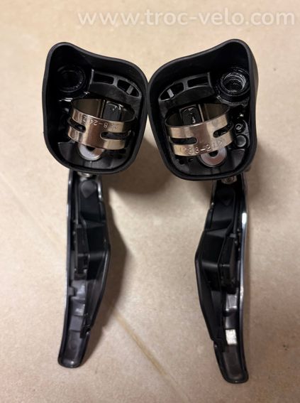 Leviers shimano ultegra 8070 di2 disc  - 5
