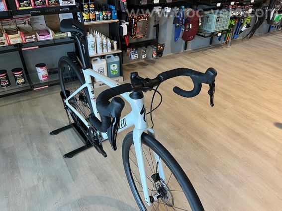 Specialized Roubaix SL8 Comp - 2