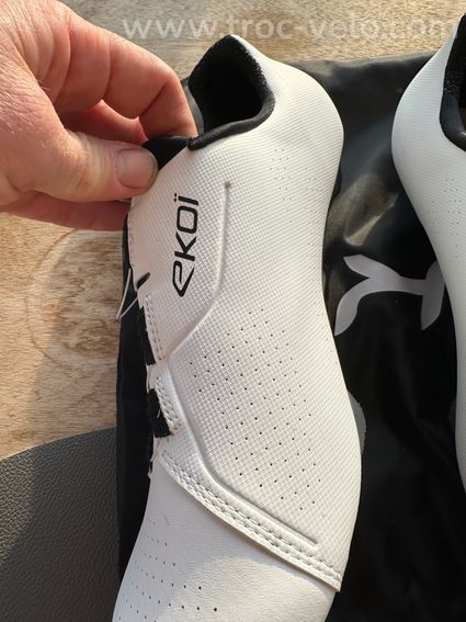 Chaussures vélo EKOI R4 Carbone – Taille 44 - 3