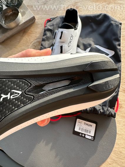 Chaussures vélo EKOI R4 Carbone – Taille 44 - 10