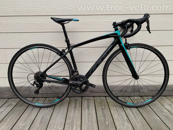 Vélo course FELT ZW95 Taille S + Deux roues