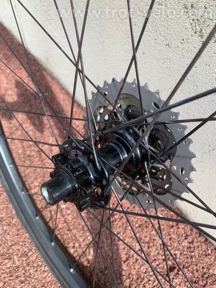 roue arrière gravel/VTT carbone 10v - 4