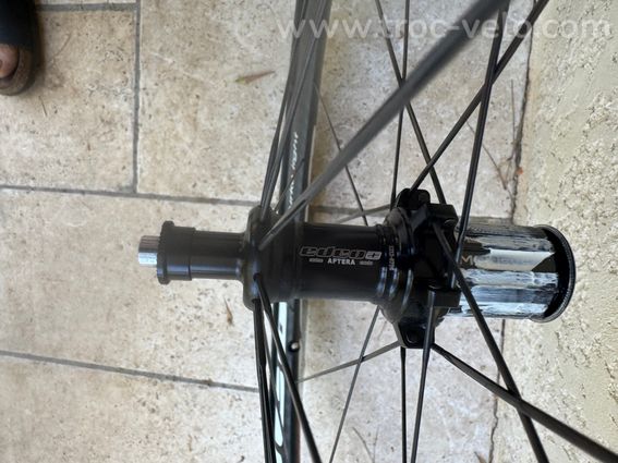 ROUES EDCO 50 CARBONE BOYAUX - 5