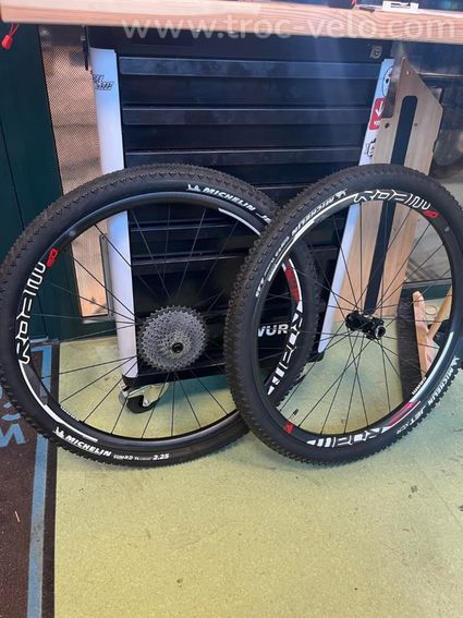 Roues VTT Sram Roam 60, 29 pouces, neuves ! Pneus inclus, eux aussi neufs !
