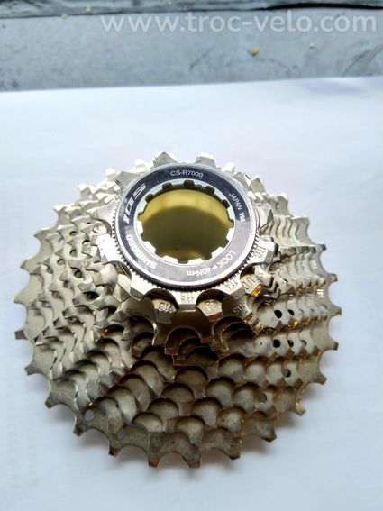 Cassette shimano 105 R7000 11v neuve 11-28