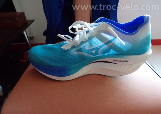 Paire de chaussures R - 3
