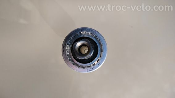 Boitier pédalier FSA ultimax carbon - 2