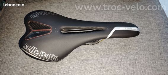 NEUVE - Selle Italia SLR Kit CARBONIO Rail Carbone - Flow (ajourée) - 3