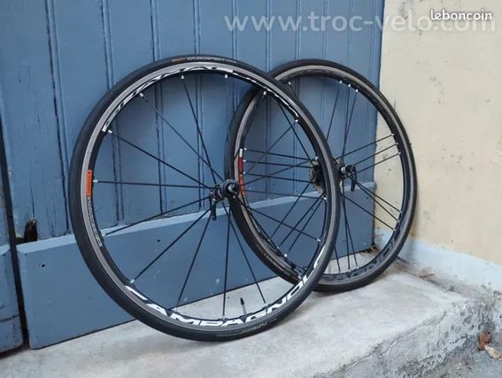 Roues Campagnolo Shamal ultra à pneus, vélo route course carbone  - 2