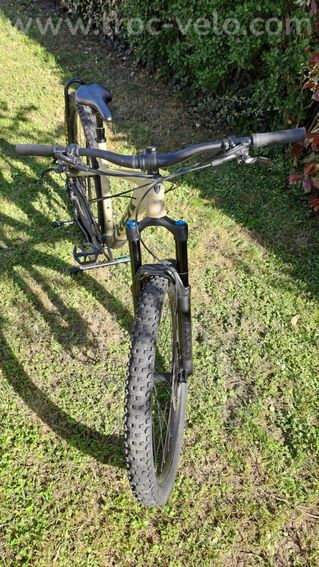 TREK ROSCOE 9 - 3
