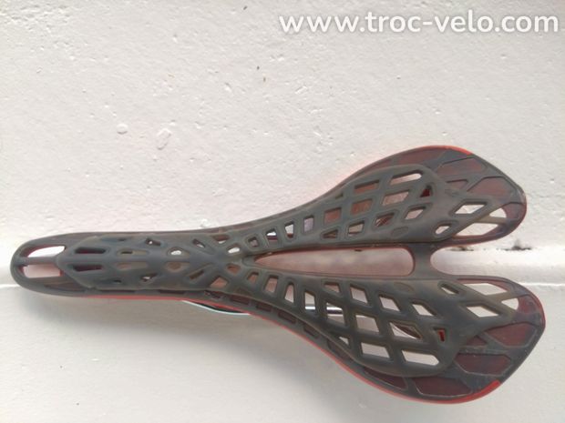 Selle tioga Spyder twintail 2 rails titane - 2