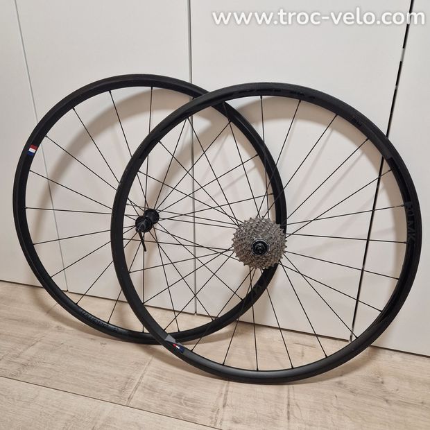 Paire de roues MaKadamm xslim24 premium à boyaux (990g la paire) - 2